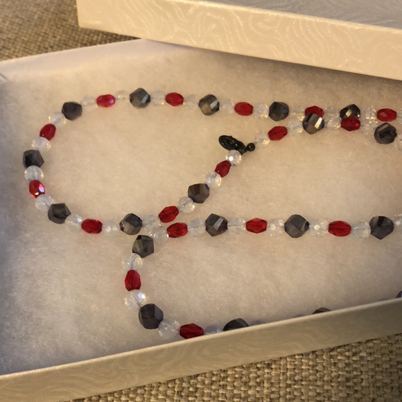 Beautiful beaded necklace - Picture 6 of 6